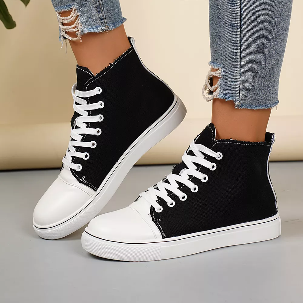 Round Toe Lace Up Sneakers