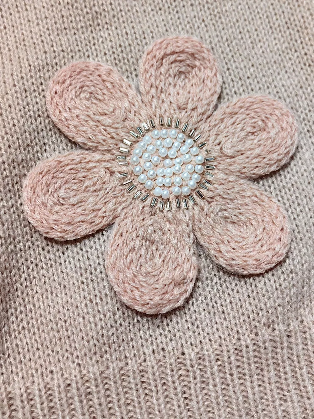 Flower Contrast Trim Dropped Shoulder Sweater, image 10