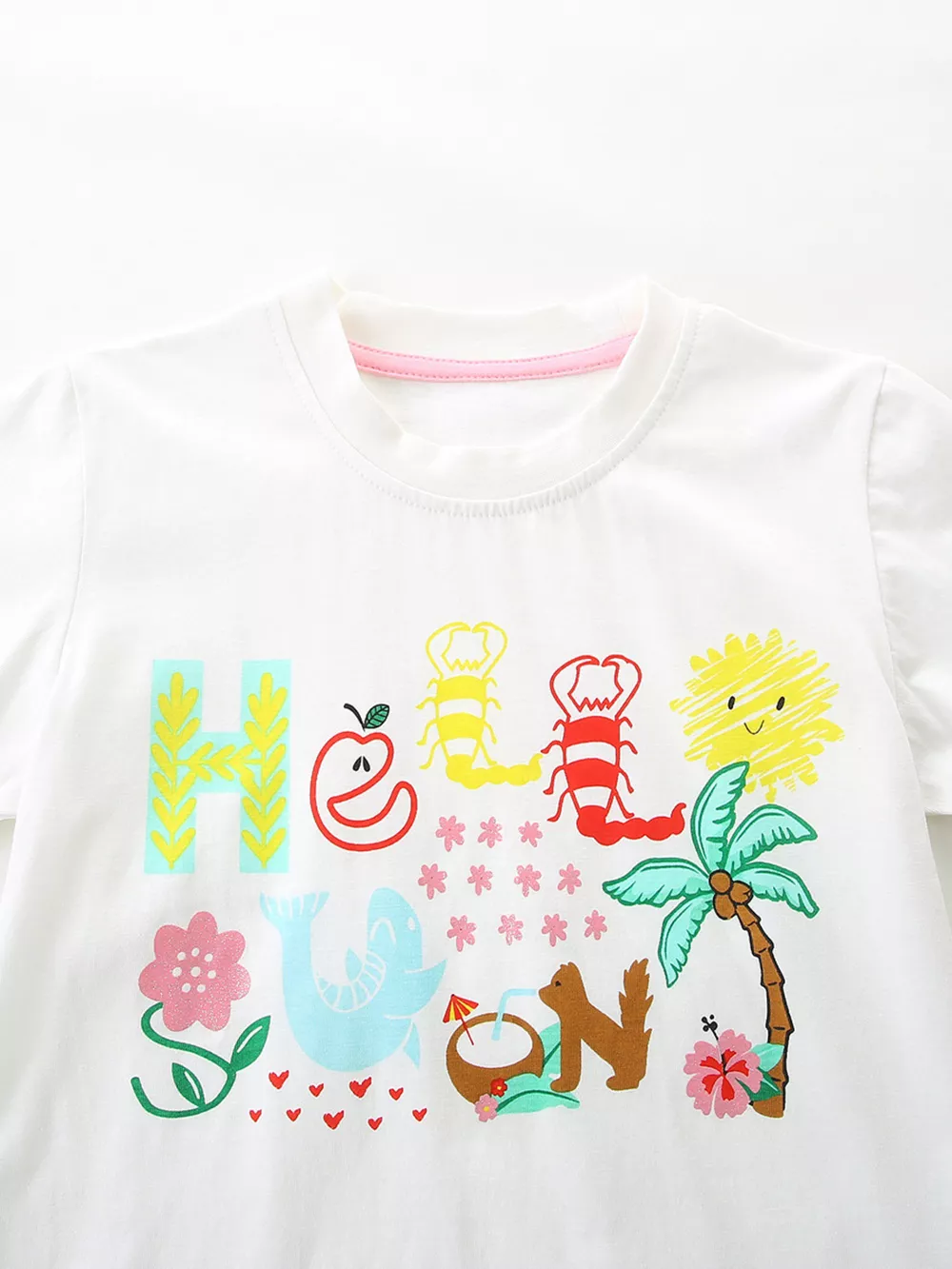 Children's Cartoon Graphic Ruffle Trim Tee & Plaid Shorts Set, image 3