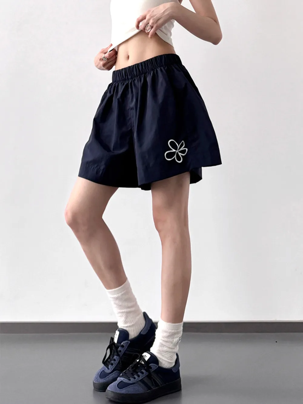 Elastic Waist Shorts, image 7