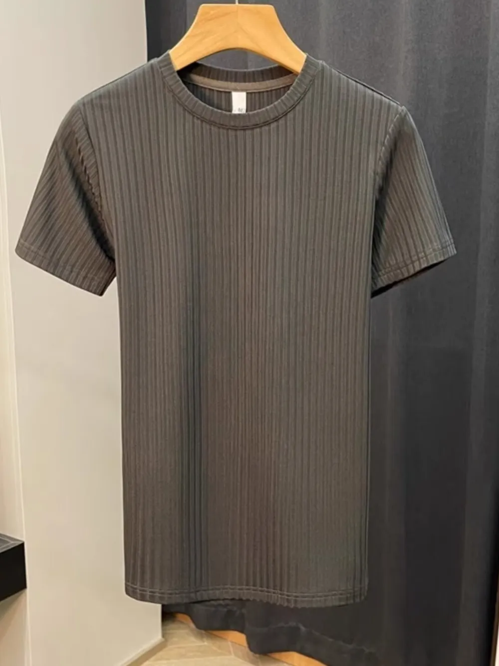 Men's Plus Size Slim Fit Ribbed Knit T-Shirt, image 4