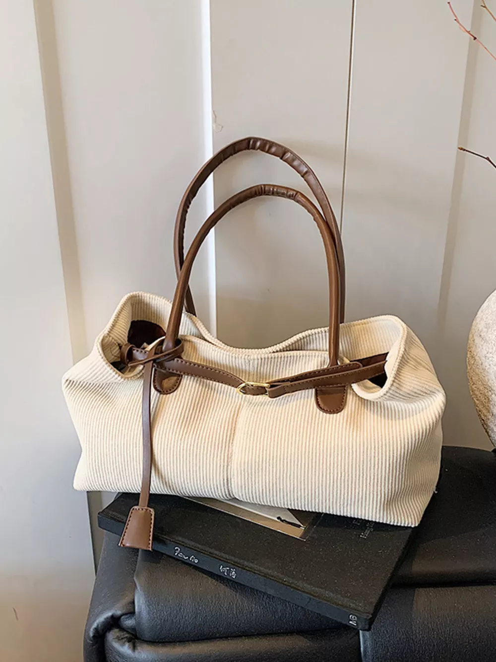 Buckle Decor Shoulder Bag, image 13