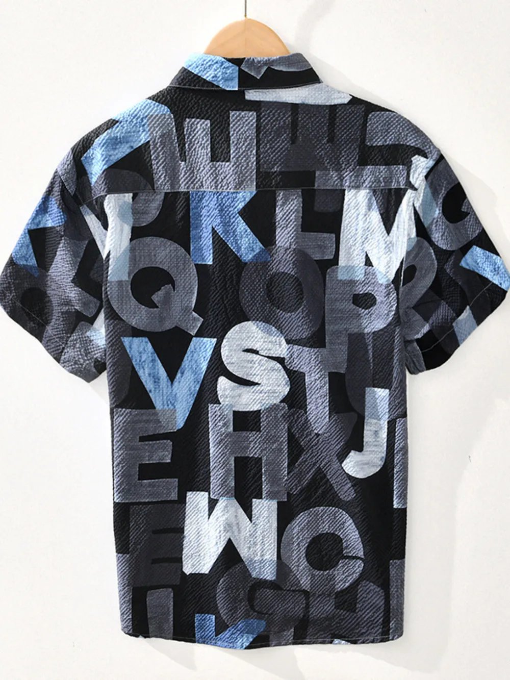 Men's Printed Button Up Short Sleeve Shirt, image 3