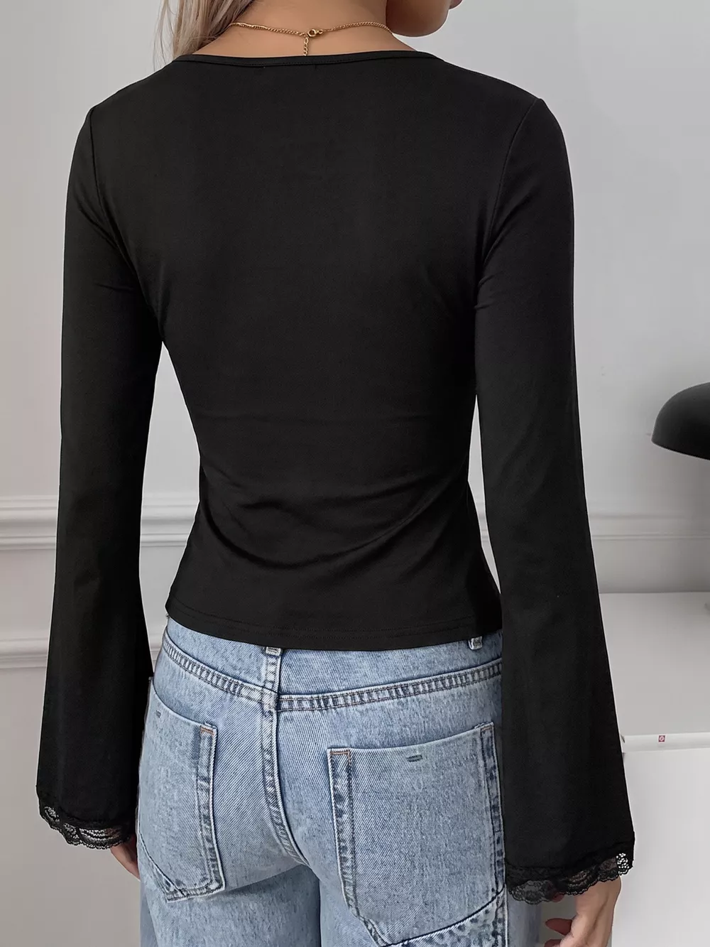 Elegant Lace Trim V-Neck Long Sleeve Slim Fit Top, image 5