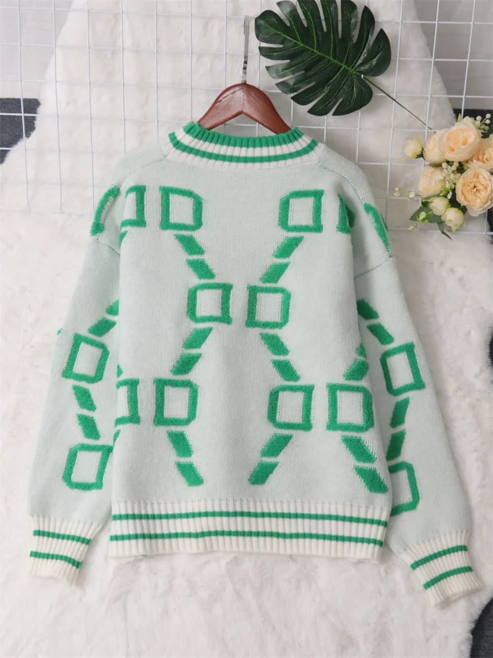Contrast Round Neck Long Sleeve Sweater, image 19