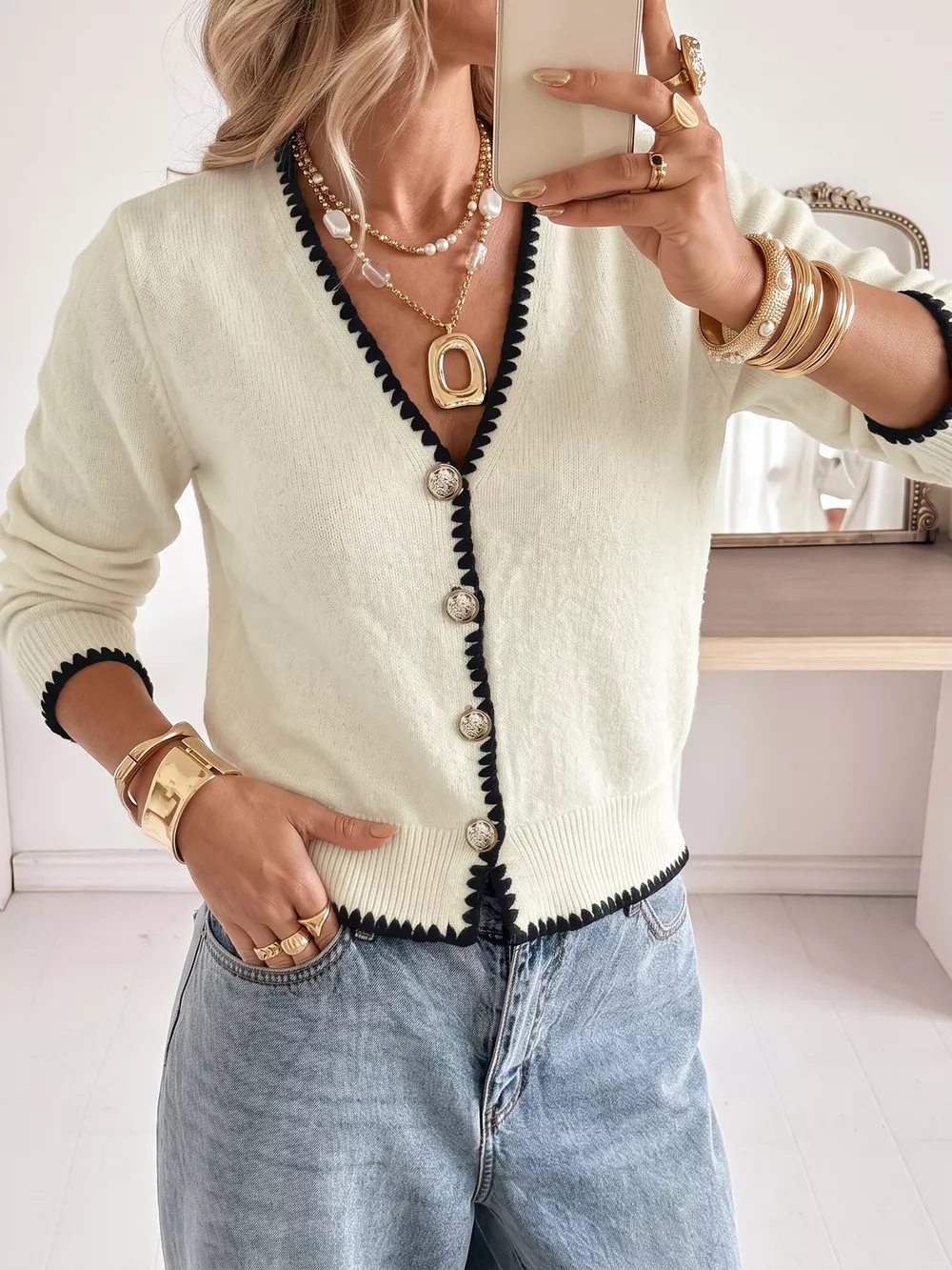 Contrast Trim V-Neck Button-Down Cardigan, image 4