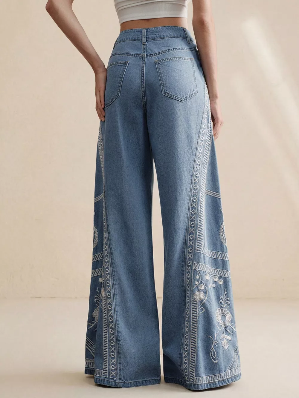 Embroidered Wide-Leg Drawstring Jeans, image 7