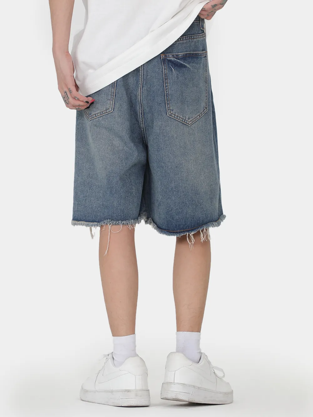 Men's Distressed Denim Shorts, image 5