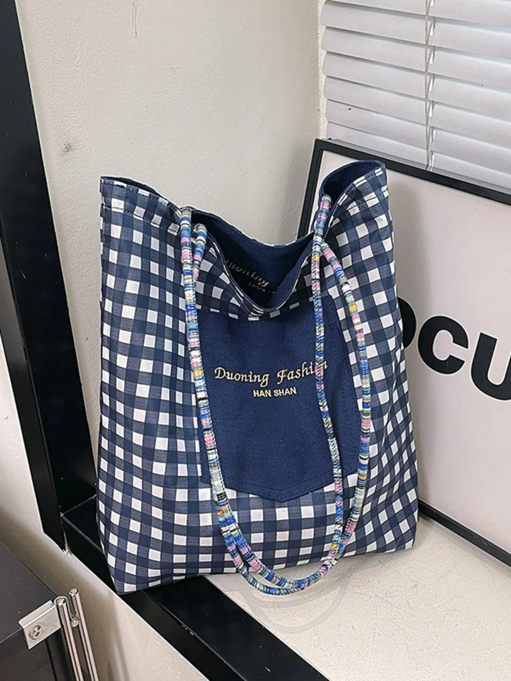 Gingham Pattern Tote Bag, image 2