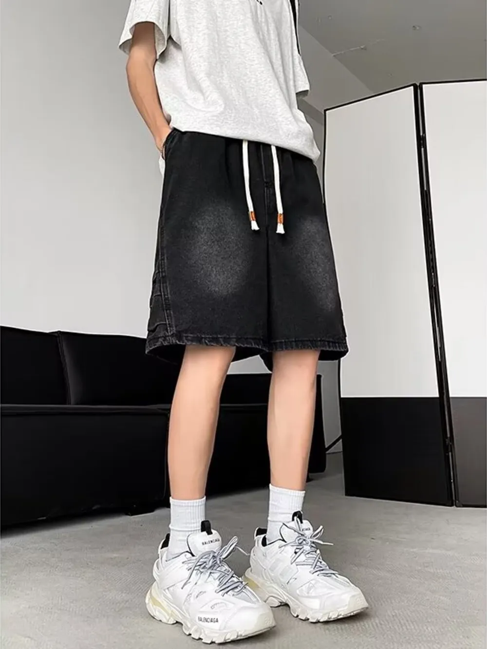 Men's Plus Size Wash Loose Fit Denim Shorts, image 2