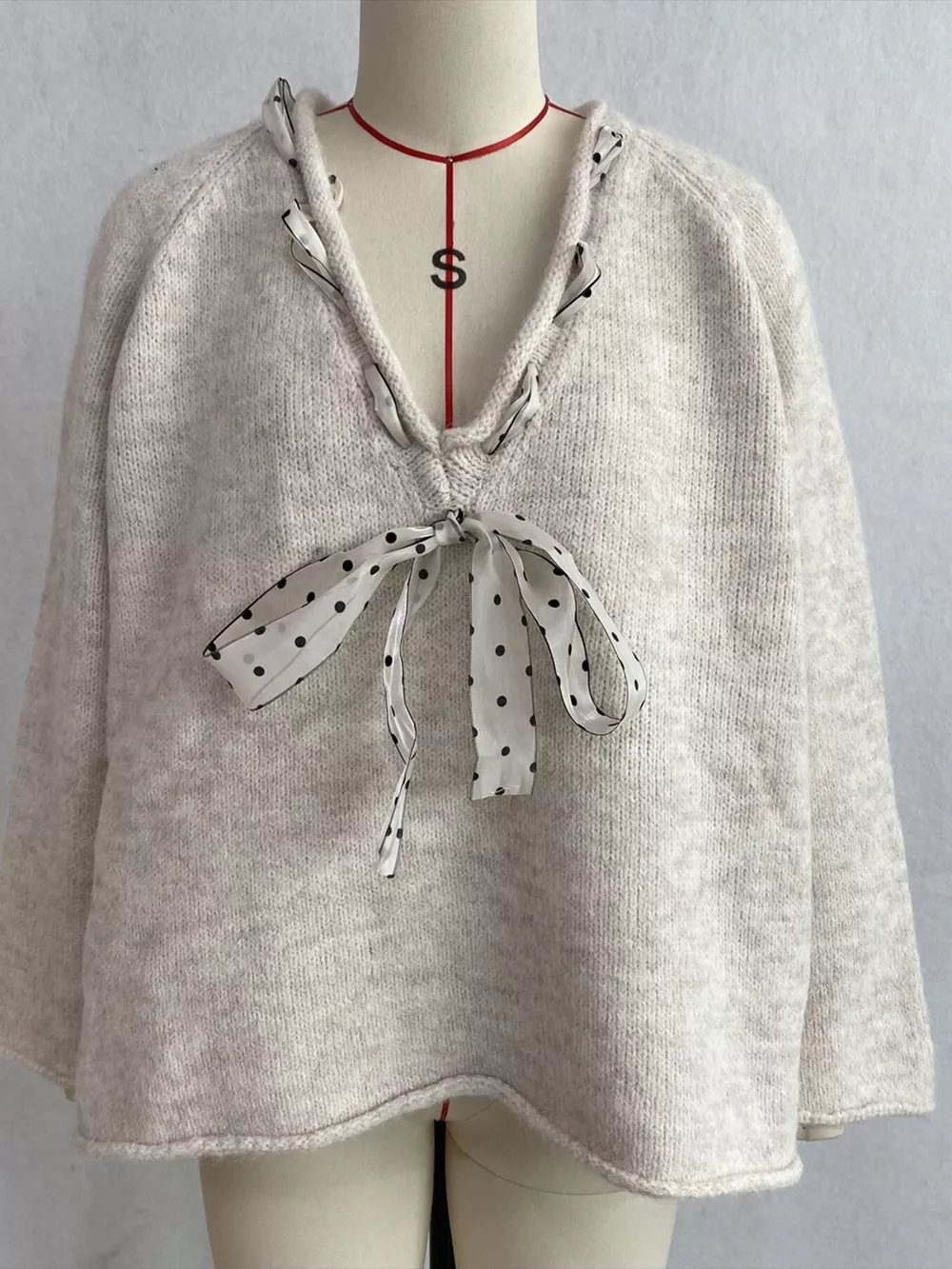 Chic V-Neck Sweater with Polka Dot Ribbon Tie, image 6