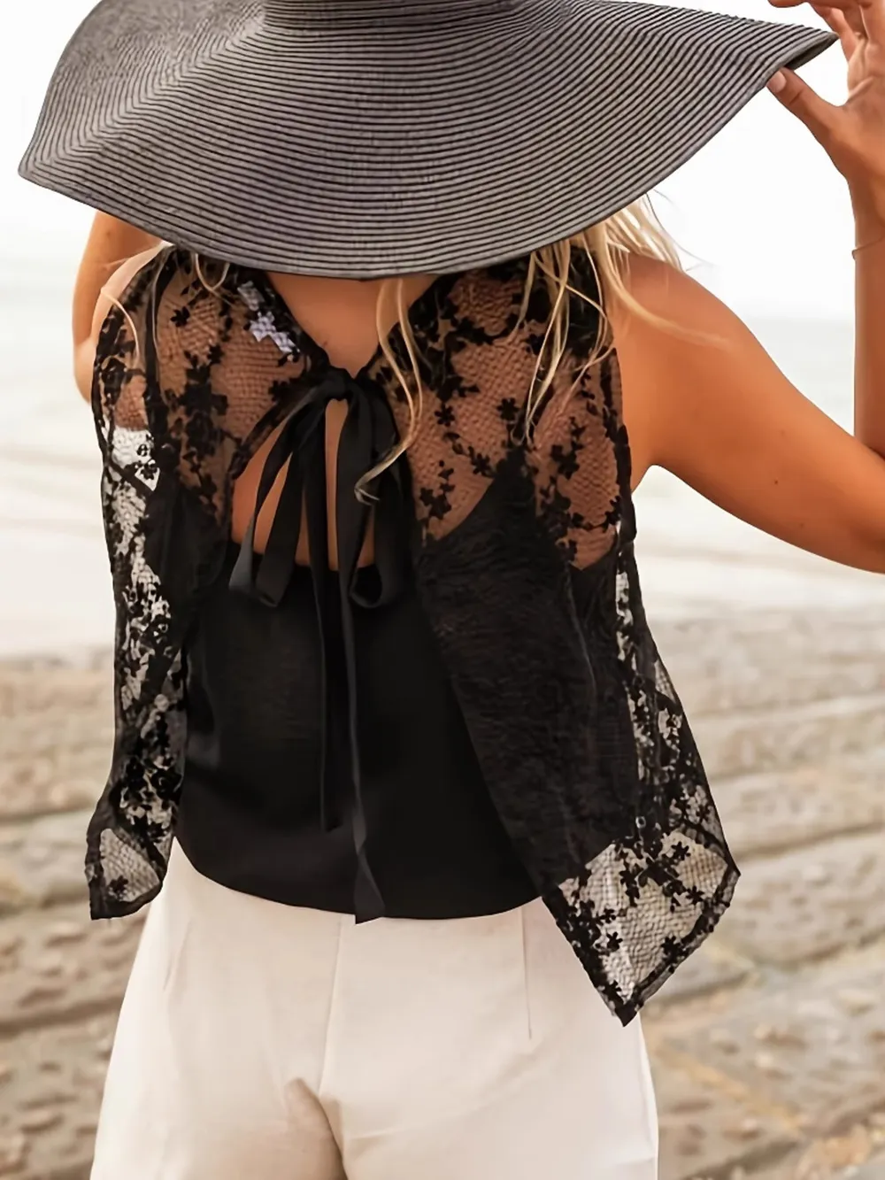 Lace Tie Back Tank, image 3