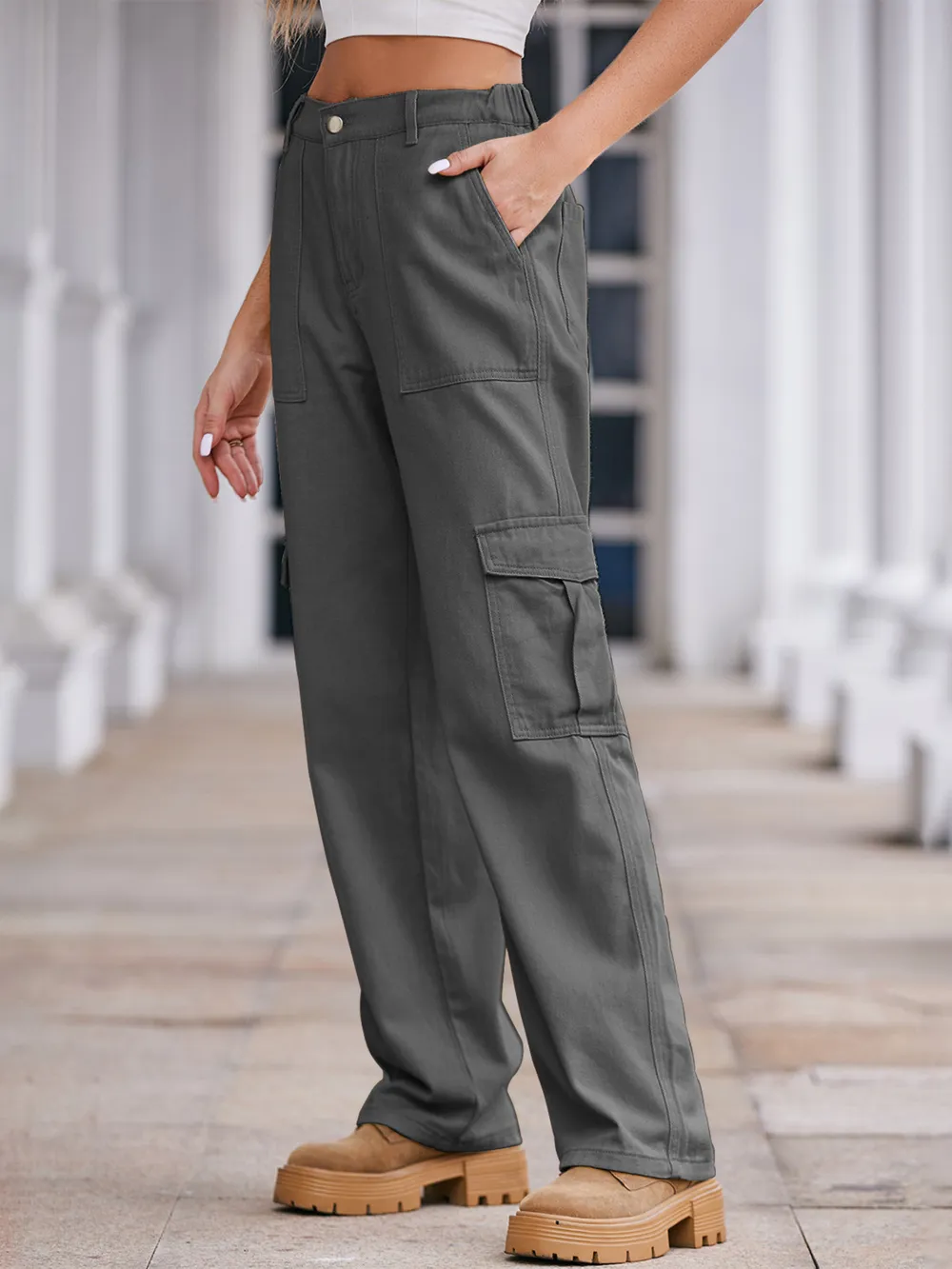 High-Waisted Cargo Jeans, image 2