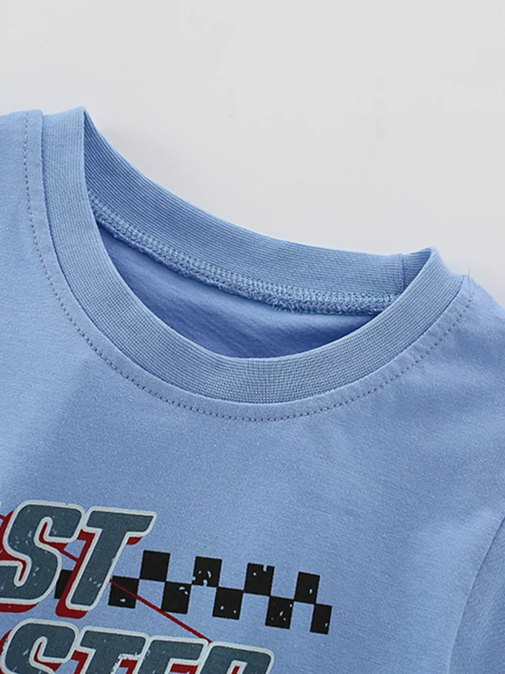 Children's Graphic Tee & Denim Shorts Set, image 3