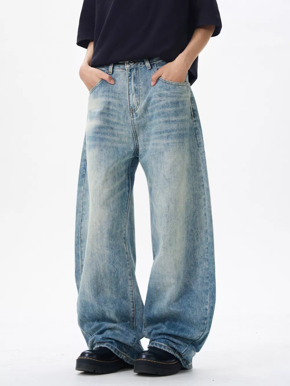 Men's Wide Leg Jeans, image 2