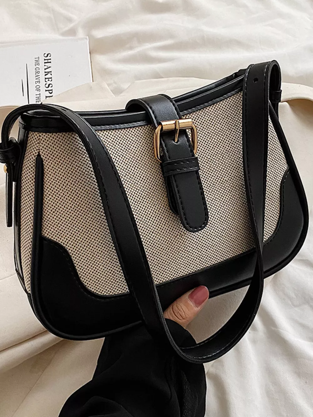 Contrast Buckle Shoulder Bag, image 5