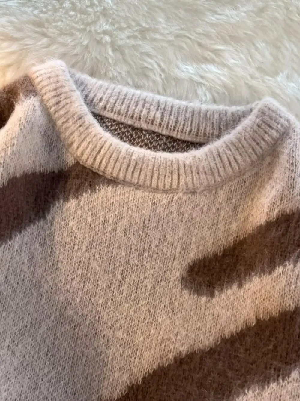 Men's Striped Fuzzy Knit Pullover Sweater, image 7