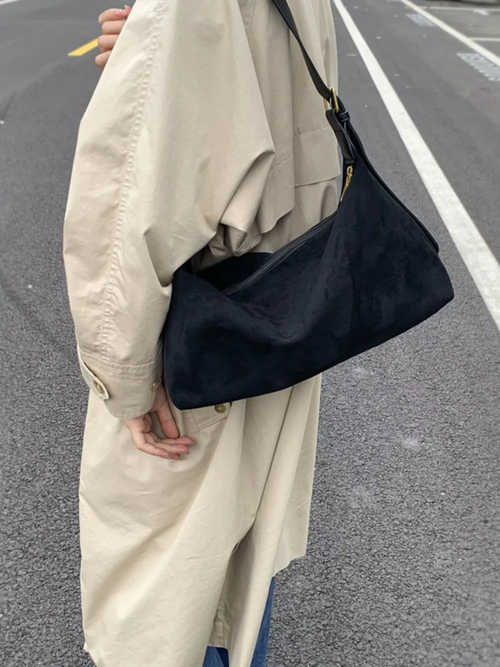Solid Color Suede Hobo Crossbody Bag, image 5