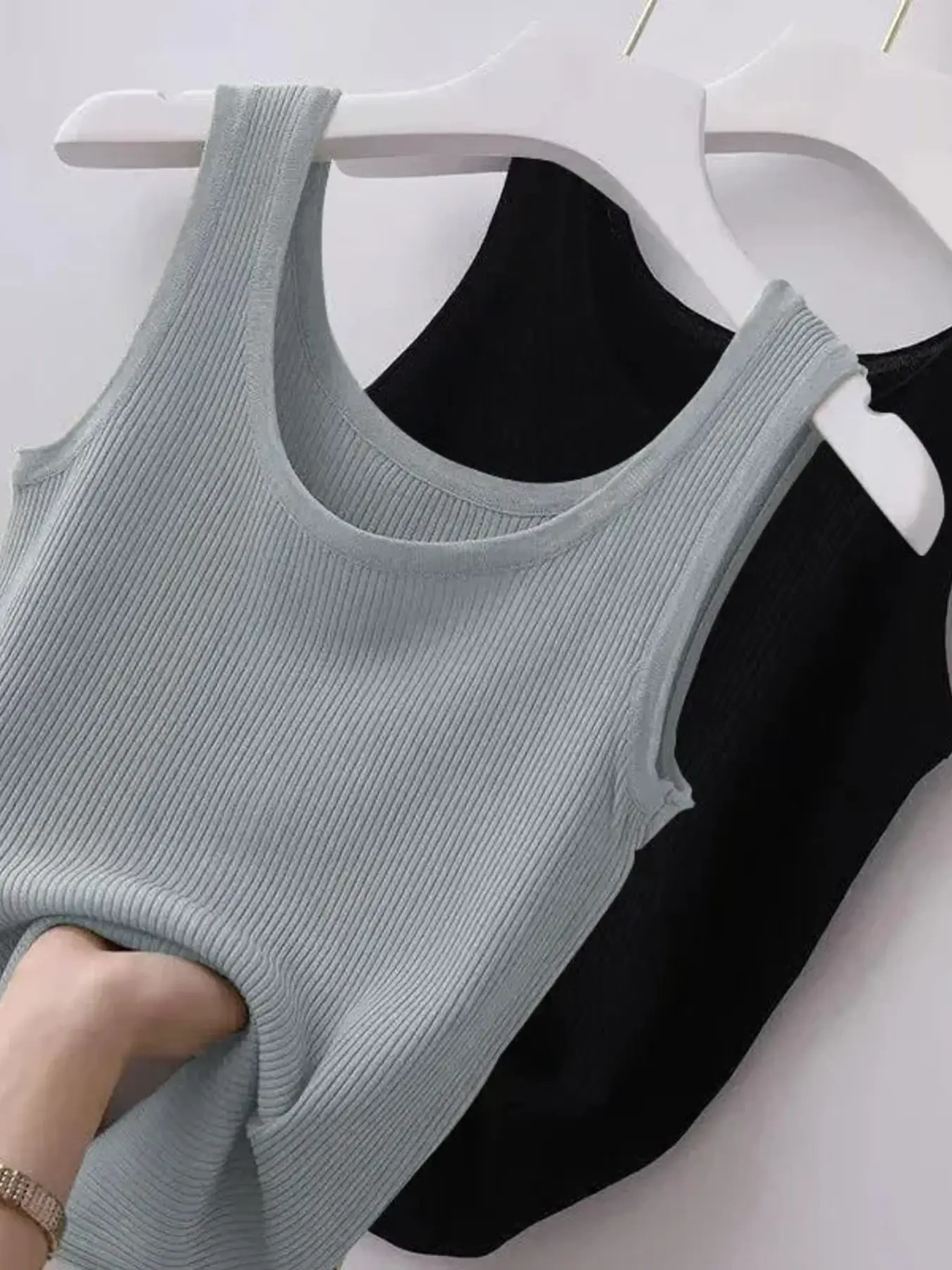 Plus Size Ribbed Knit Scoop Neck Tank Top, image 6