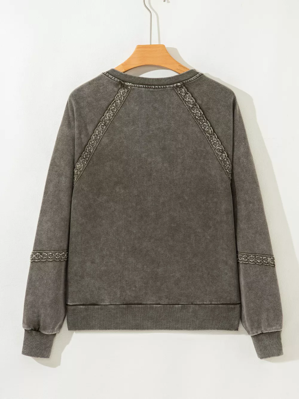 Lace Patchwork Detail Notched Mineral Wash Sweatshirt, image 3