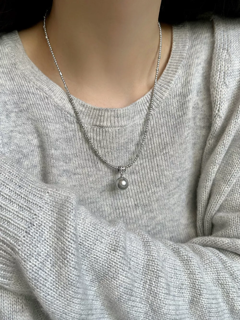 Pearl Pendant Necklace