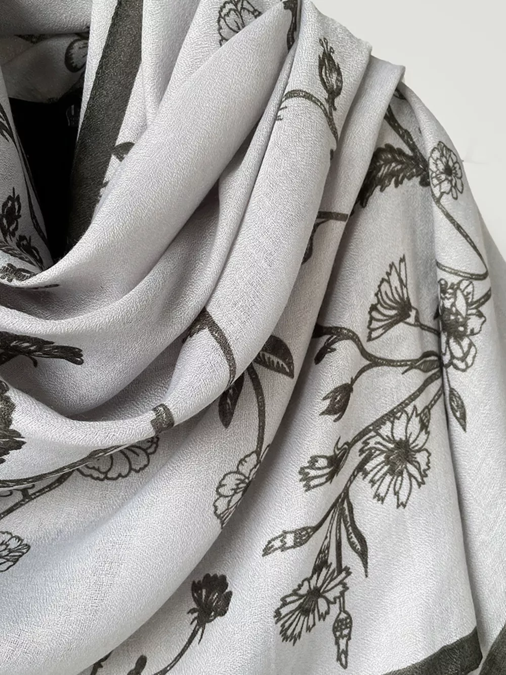 Floral Print Lightweight Scarf, image 9