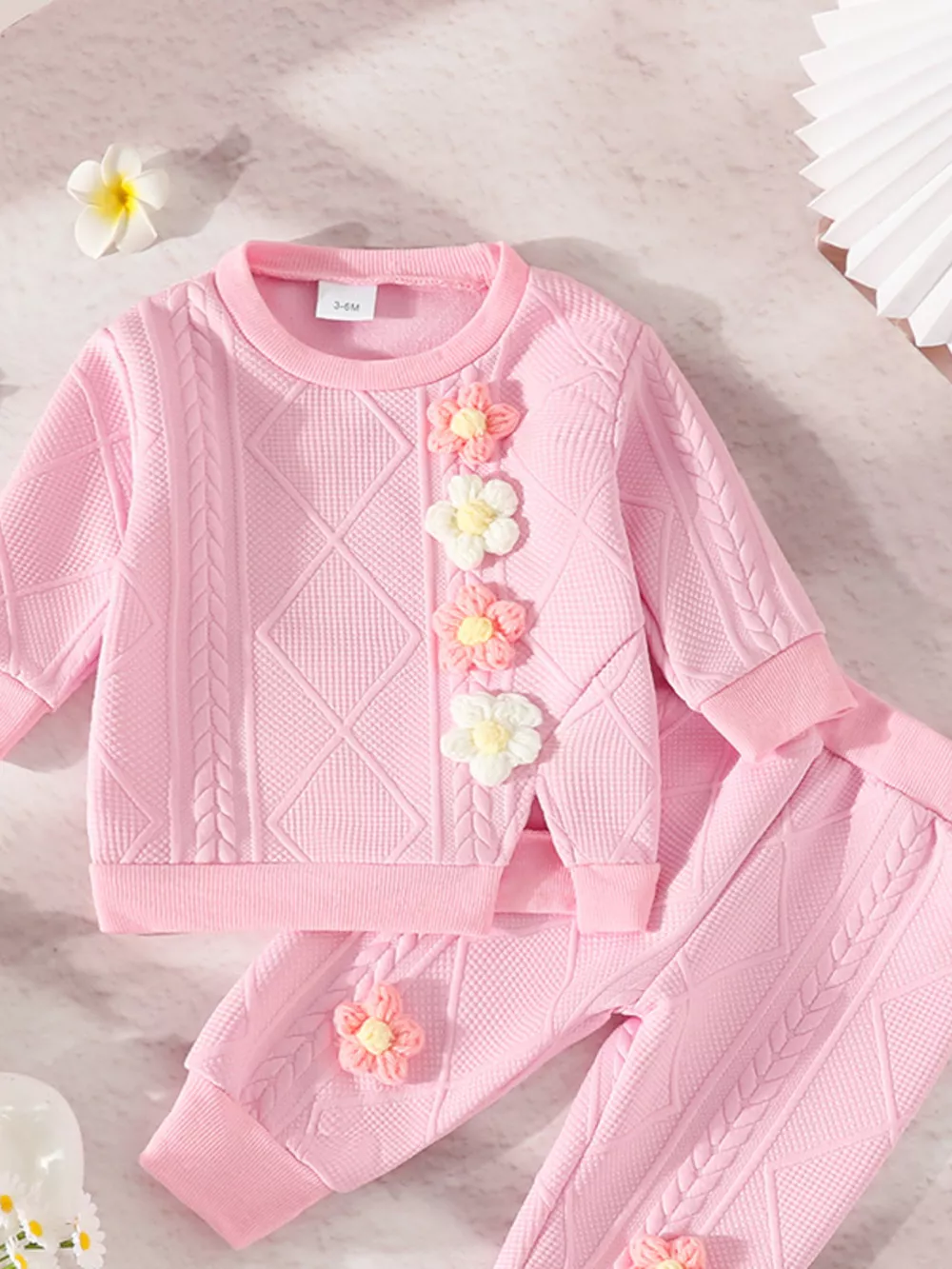 Children's Flower Textured Top and Pants Set, image 2