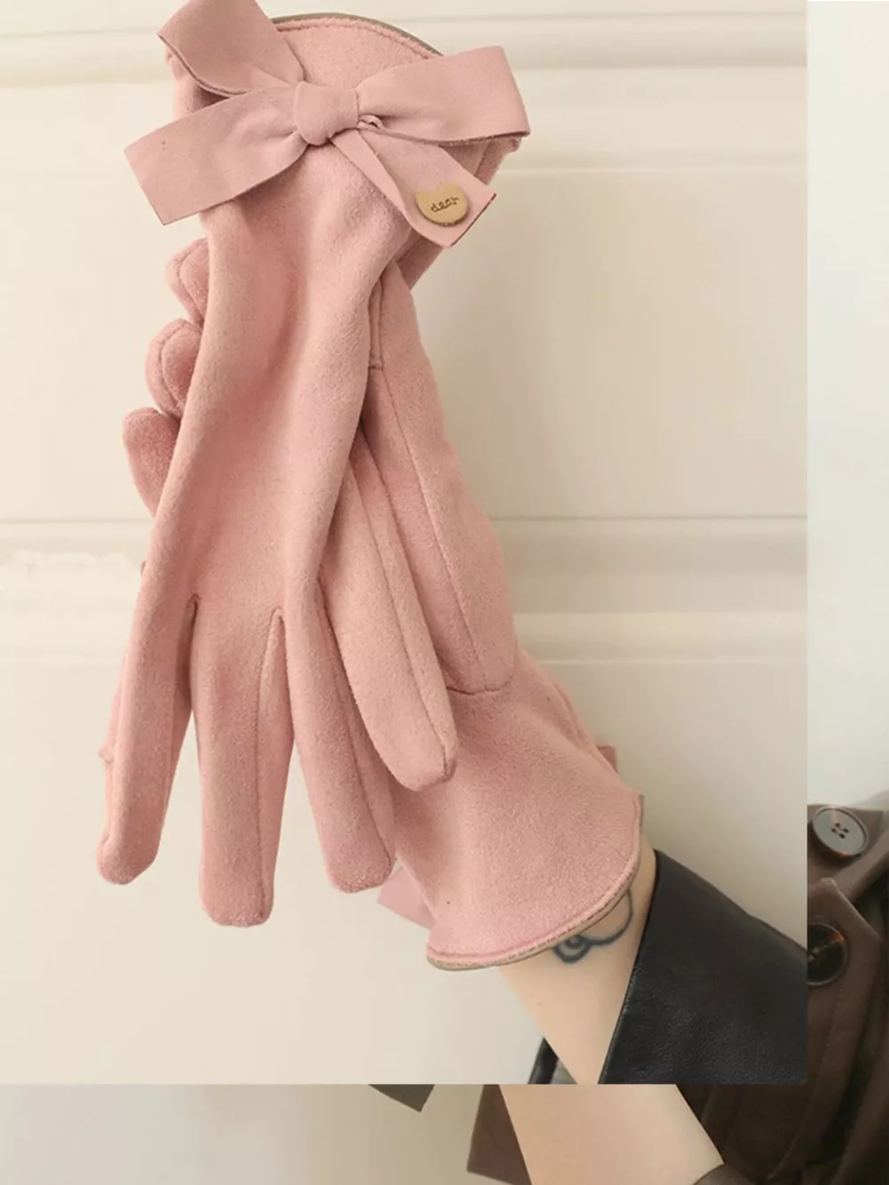 Bow-Decorated Gloves, image 7