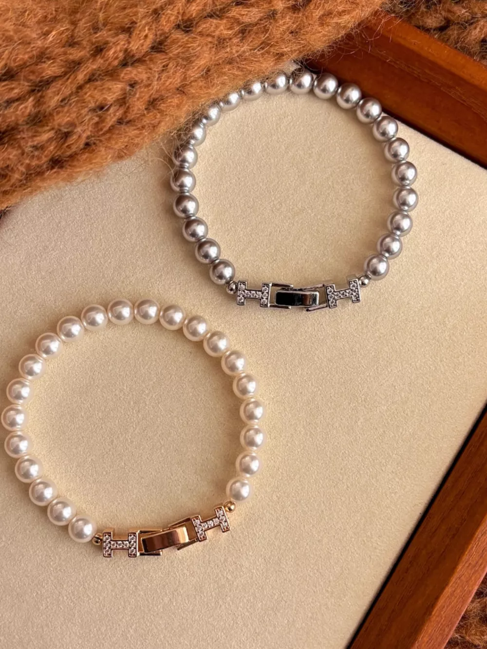 Pearl Double H Buckle Bracelet, image 4
