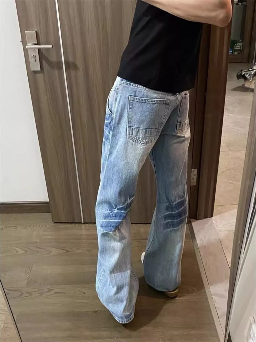 Men's Plus Size Vintage Wash Wide Leg Jeans, image 3