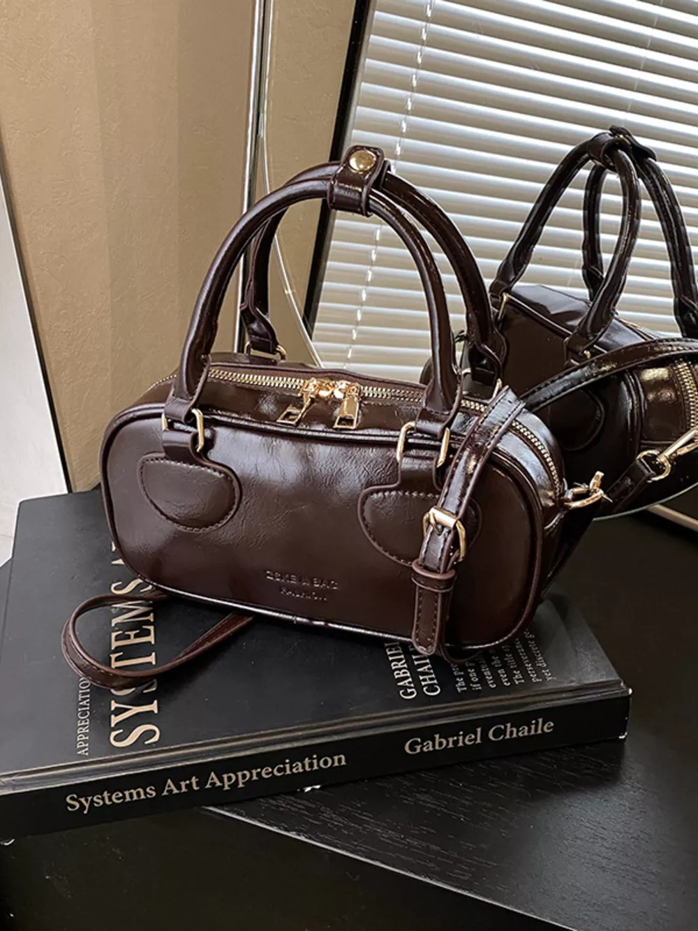 Vintage Style Crossbody Bag with Charm, image 7
