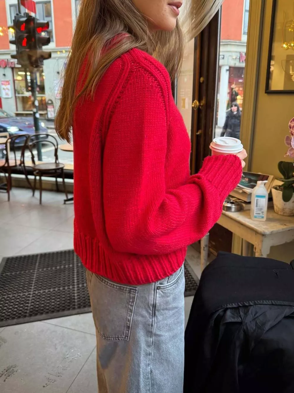 Ribbed Round Neck Sweater, image 16