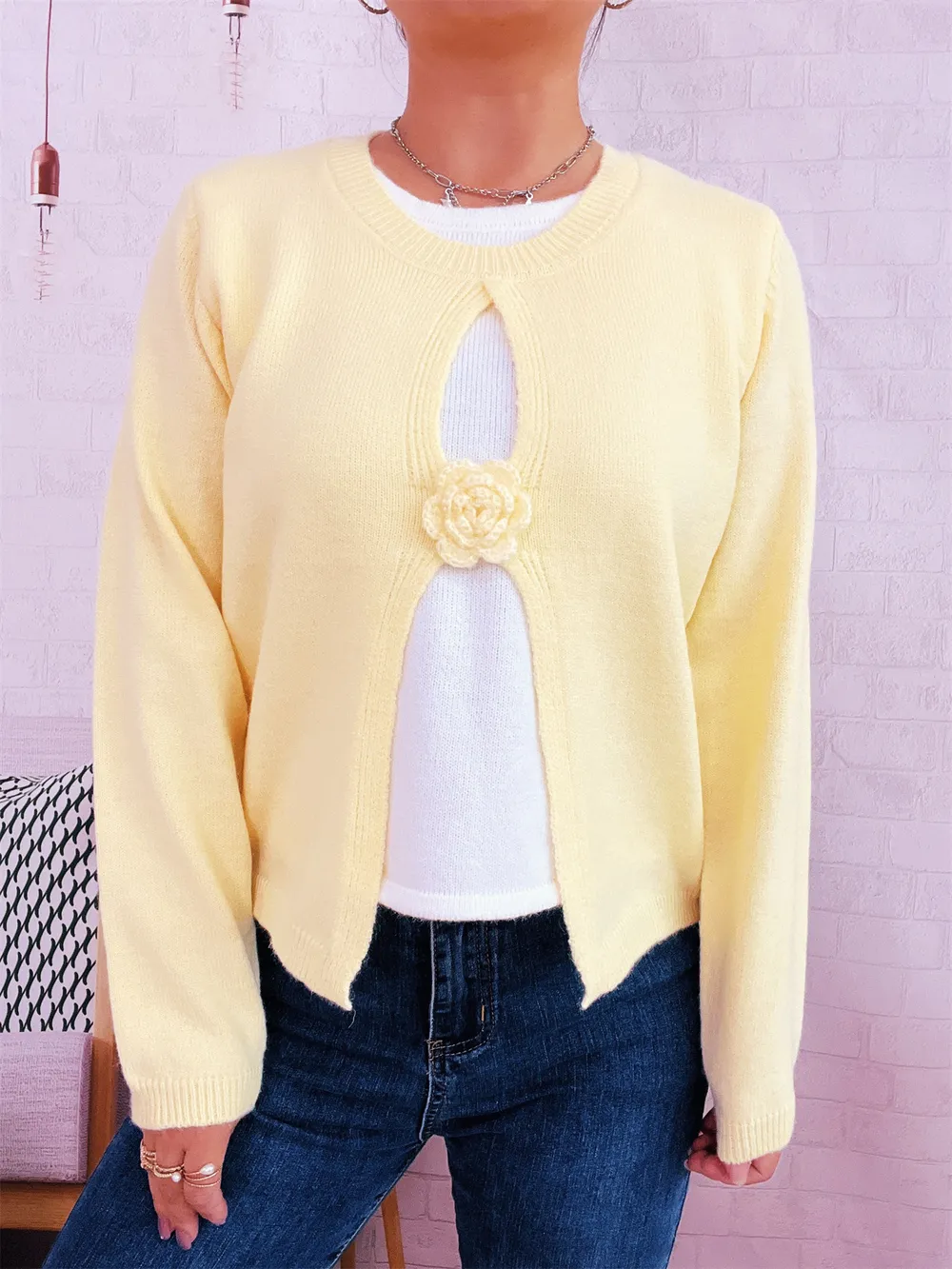 Flower Contrast Round Neck Sweater, image 14