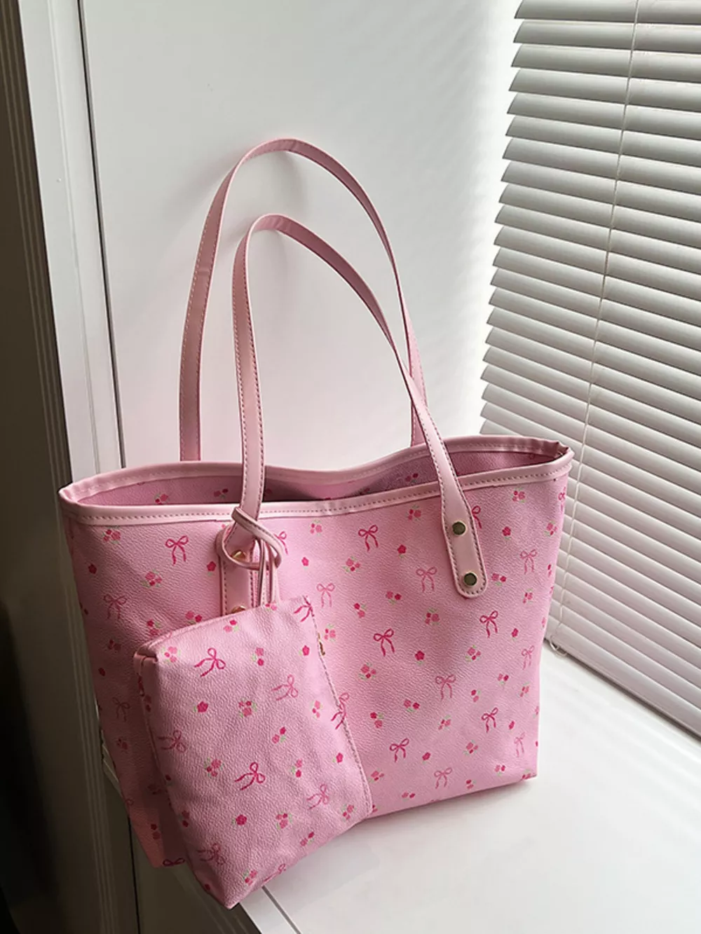 Printed Tote Shoulder Bag with Pouch, image 6
