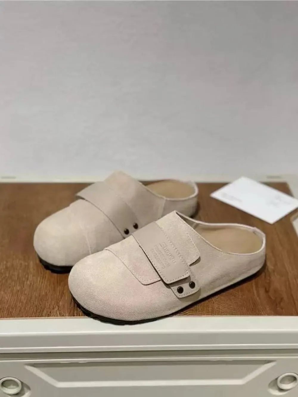Round Toe Flats Slip-Ons
