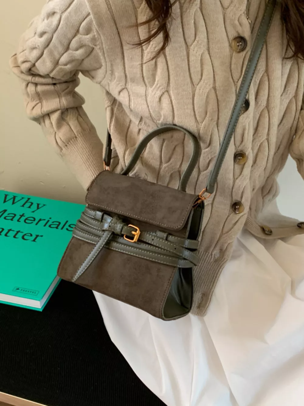 Suede Buckle Decor Crossbody Bag, image 3