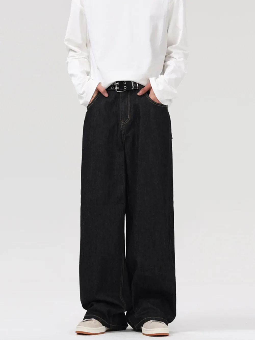 Men's Wide Leg Jeans