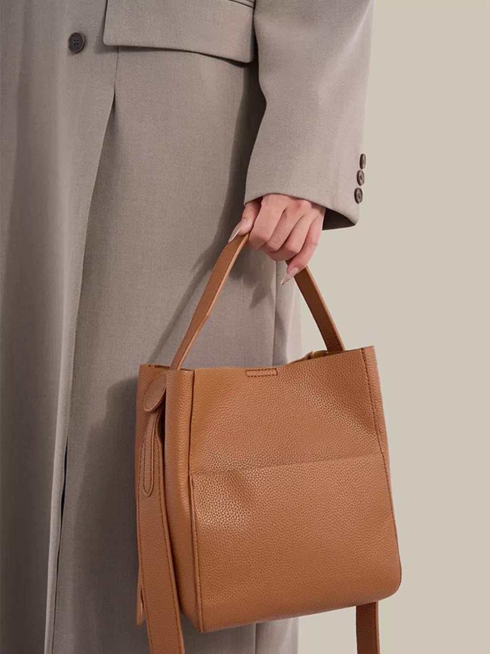 Minimalist Textured Leather Bucket Crossbody Bag, image 4