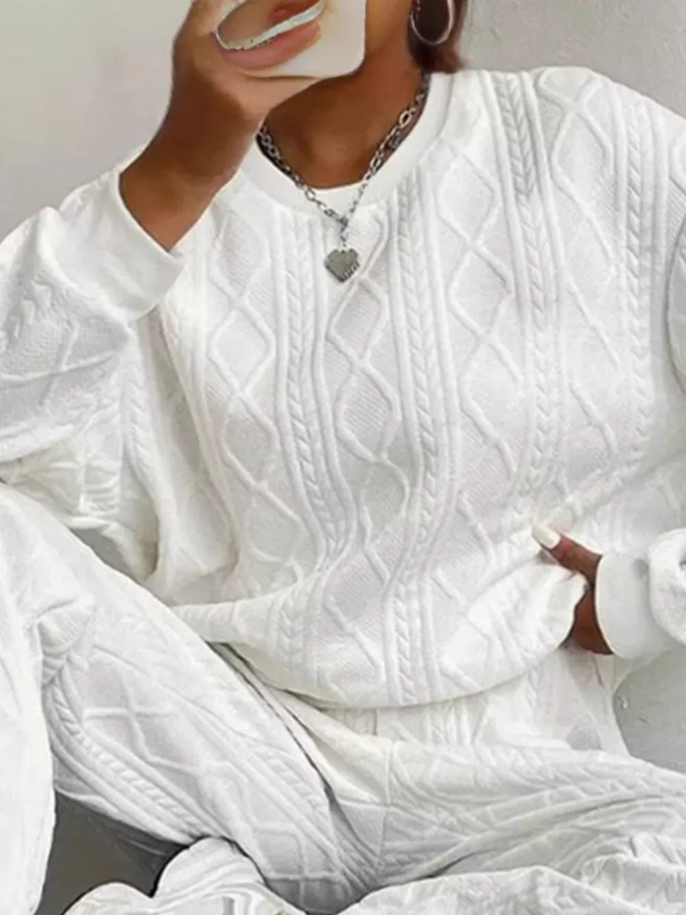 Texture Round Neck Top and Pants Set, image 3