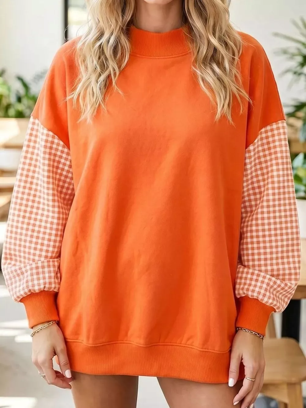 Gingham Sleeves Round Neck Sweatshirt, image 11