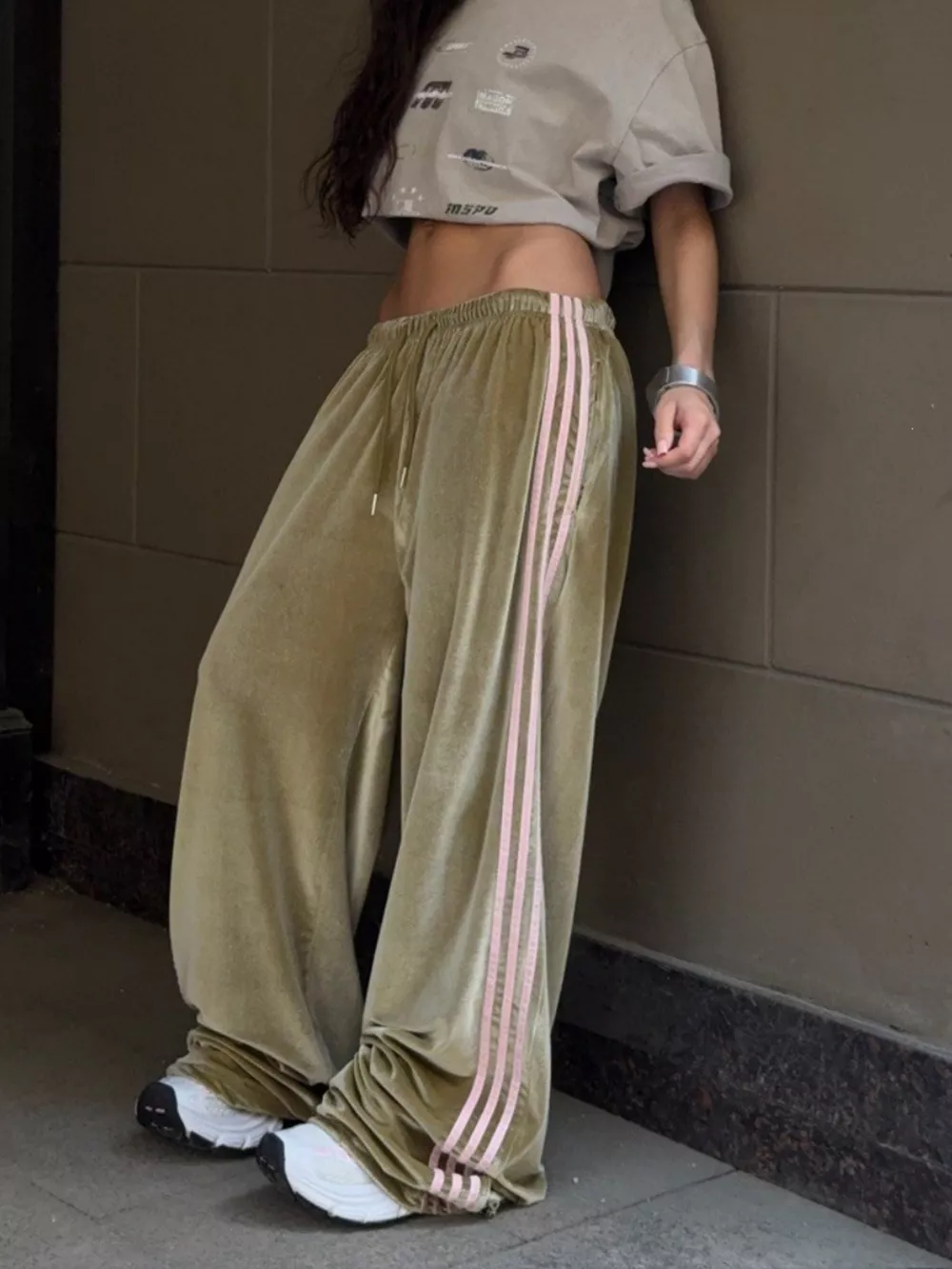 Velvet Wide-Leg Pants, image 31