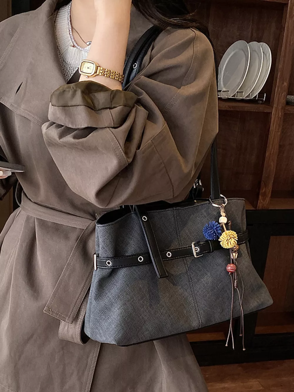 Vintage Style Shoulder Bag, image 2