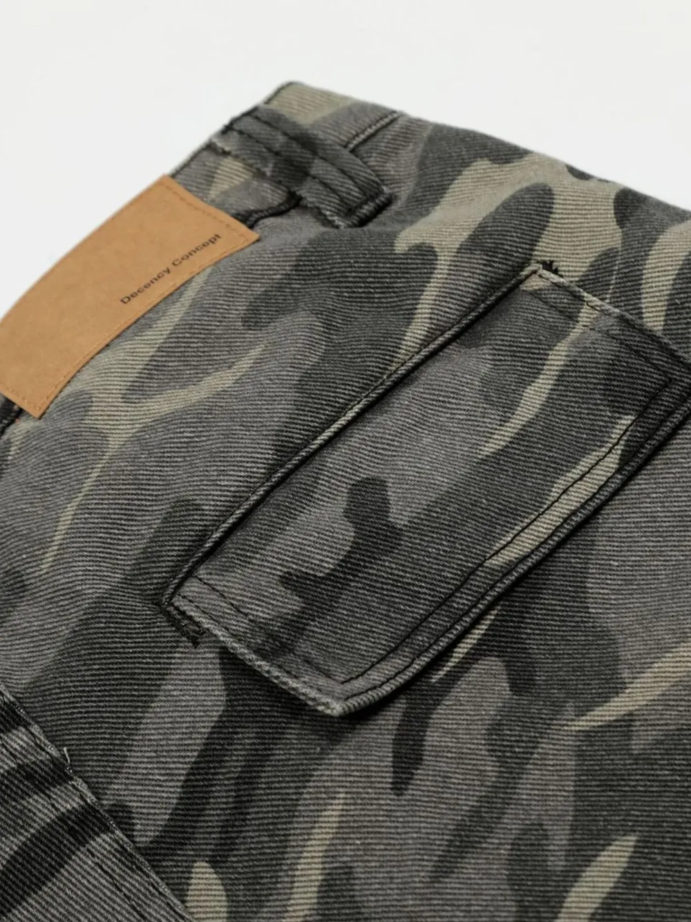 Men's Camouflage Cargo Capris Jeans, image 11