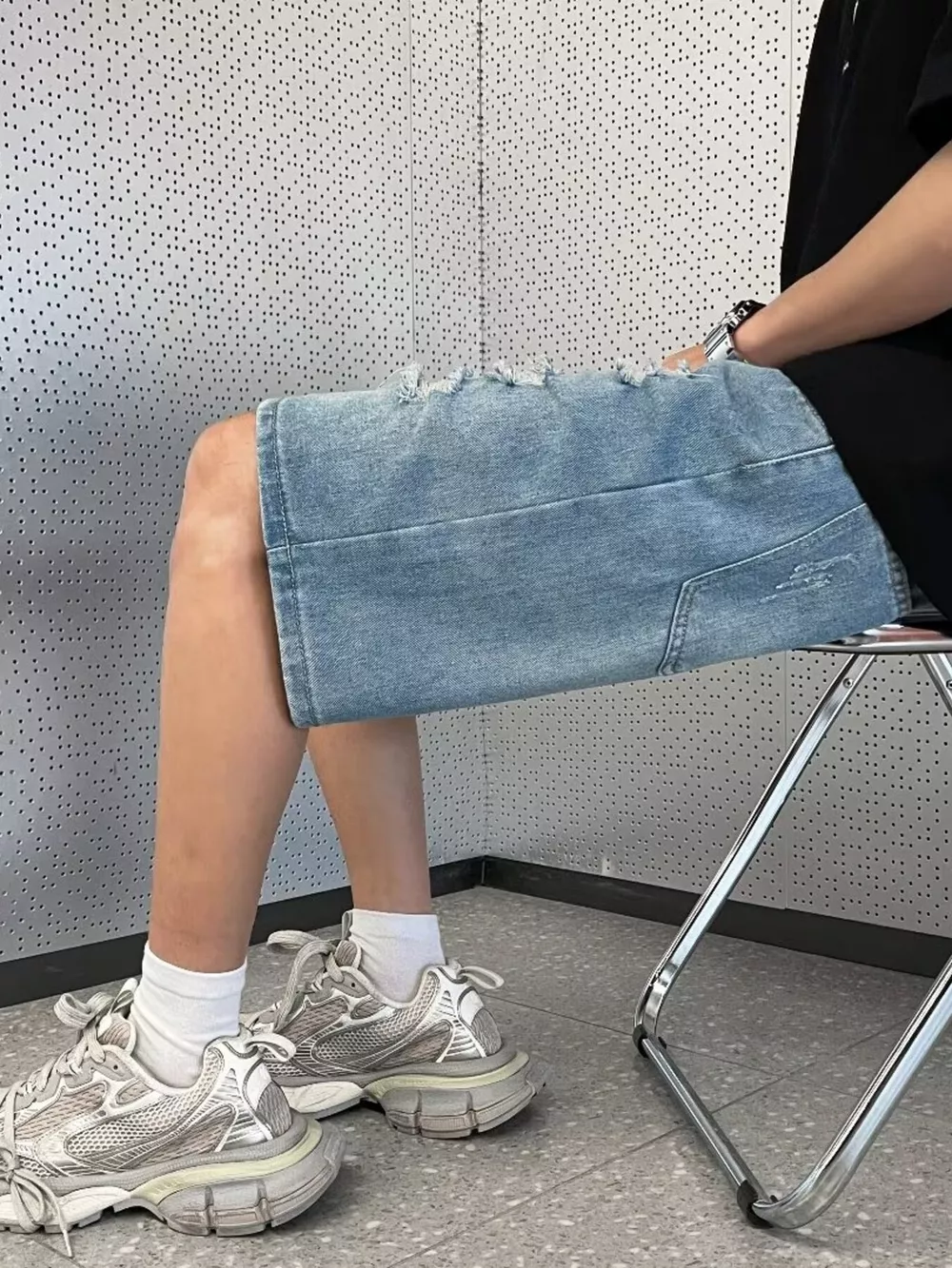 Men's Full Size Distressed Wash Wide Leg Denim Shorts Plus Size, image 5