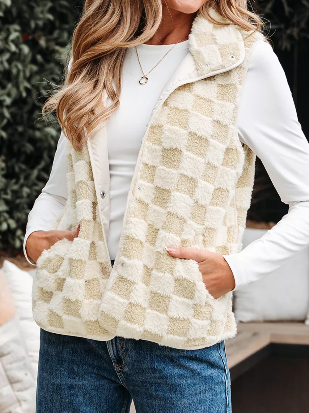 Sherpa Checkerboard Snap Button Vest Coat with Pocket, image 3