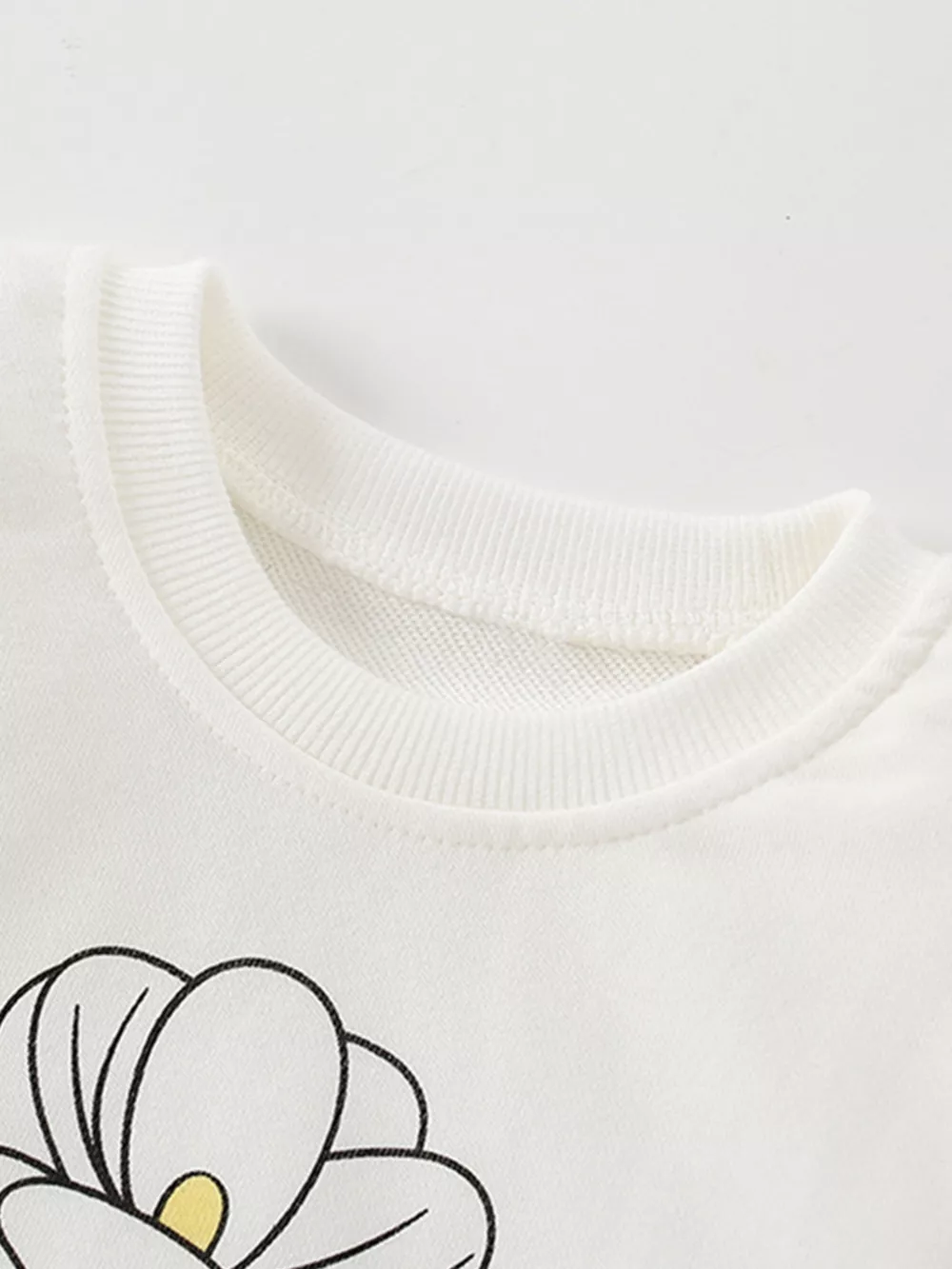 Children's Flower Graphic Crew Neck Sweatshirt, image 2