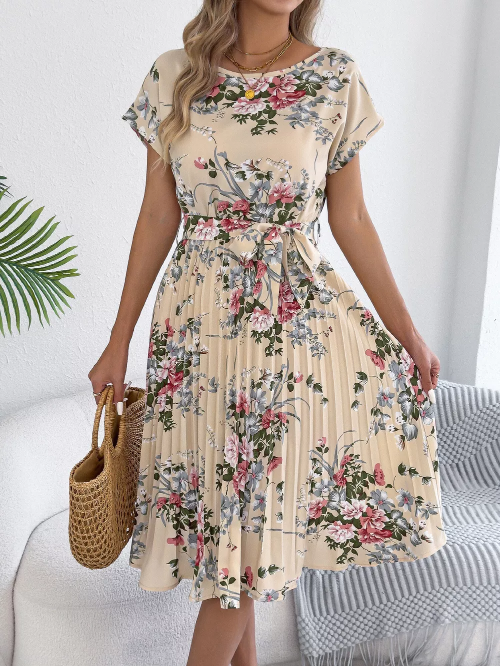 Floral Print Pleated A-Line Midi Dress