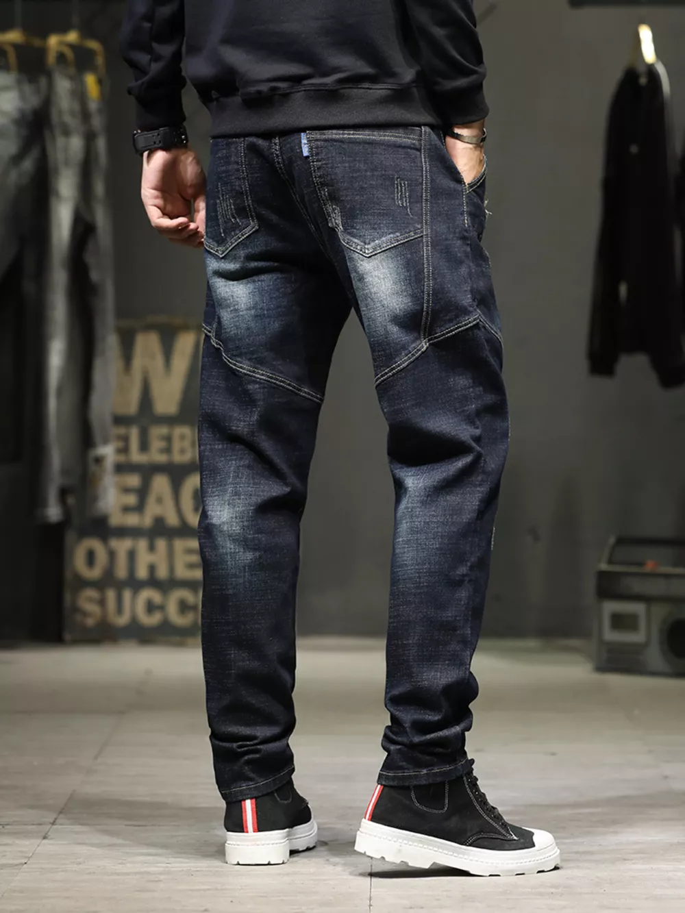 Men's Distressed Slim Fit Wash Jeans, image 3