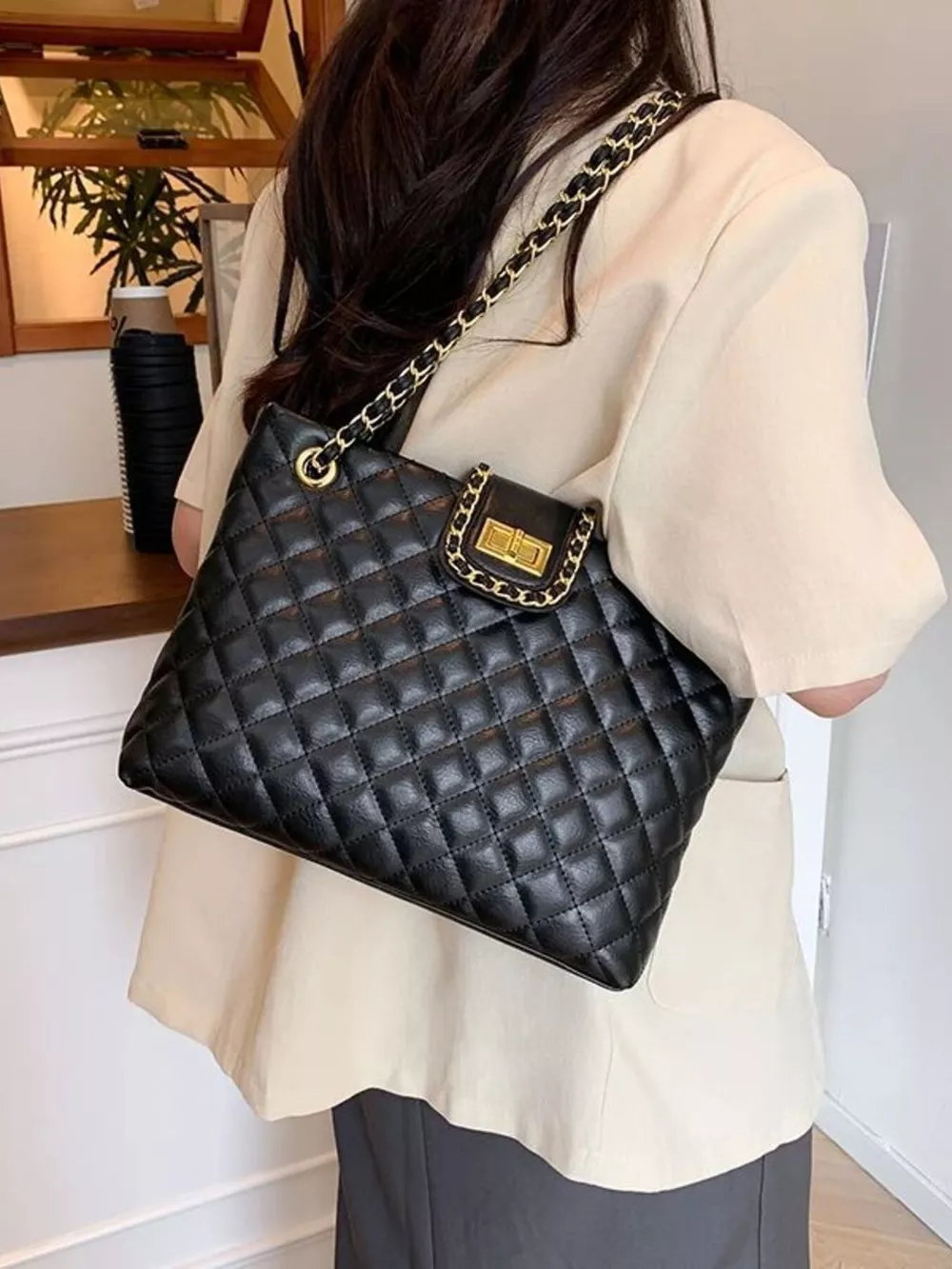 Quilted Chain Strap Shoulder Bag, image 3