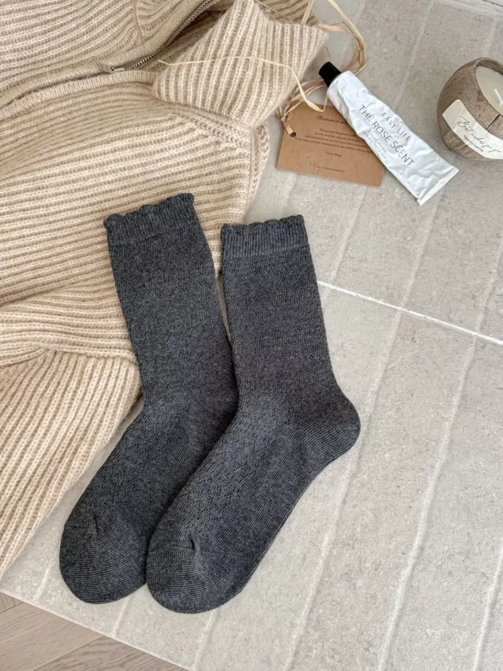 Vintage Hollow-Out Knit Mid-Calf Socks, image 5